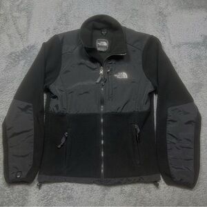 The North Face Black Denali Women’s Medium Full-Zip Jacket